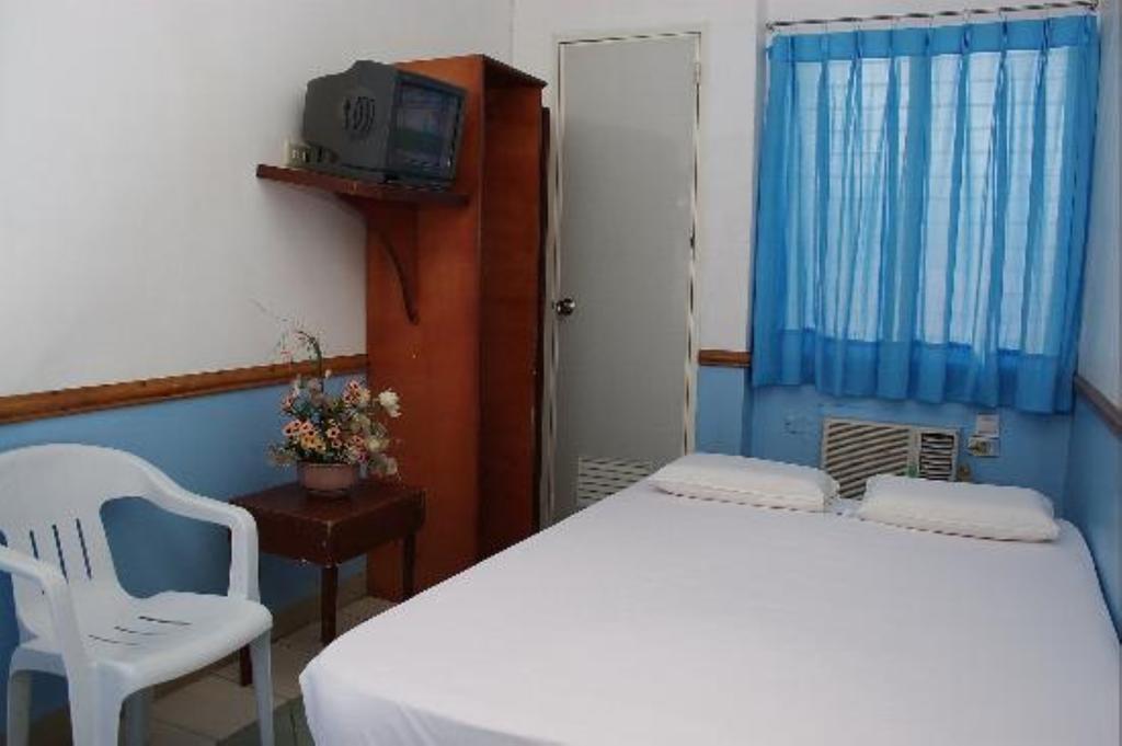 Gv Hotel - Maasin Maasin  Exteriér fotografie